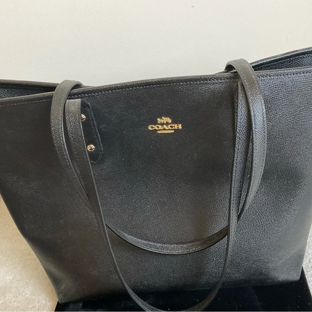 Coach Black Leather Tote with Gold Logo Accent - Picture 1 of 4